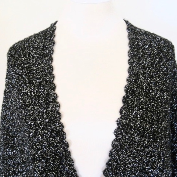 Vintage Metallic Triangle  Shawl/Wrap - Picture 2 of 6